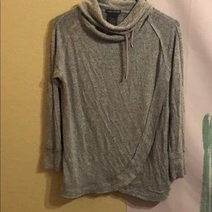 Speckled gray sweater! Super SUPER soft!!
